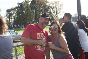 chicago-notre-dame-tailgatebusrentals-notre-dame-tailgateimg_7196_15